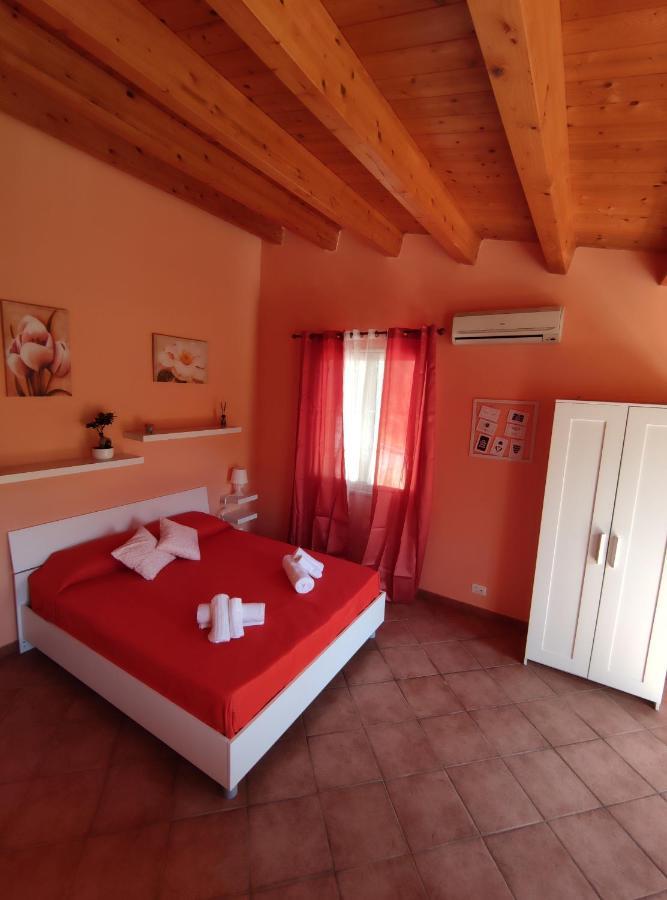 Villa Martino Apartments Cefalù Værelse billede
